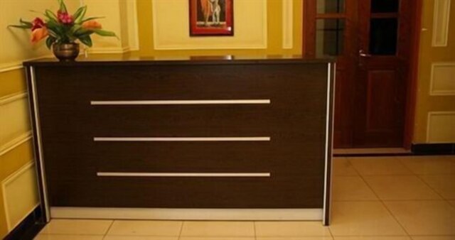 ナイロビ トランジット ホテル