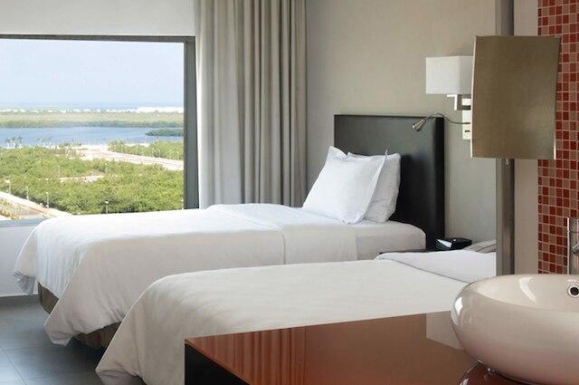 フィエスタ イン カンクン ラス アメリカス