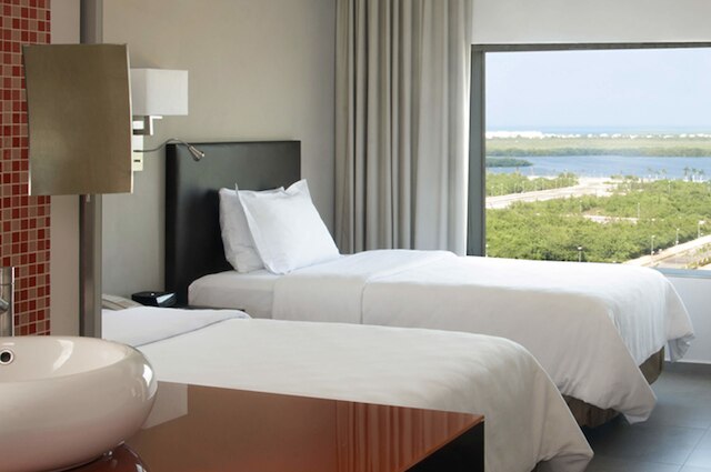 フィエスタ イン カンクン ラス アメリカス