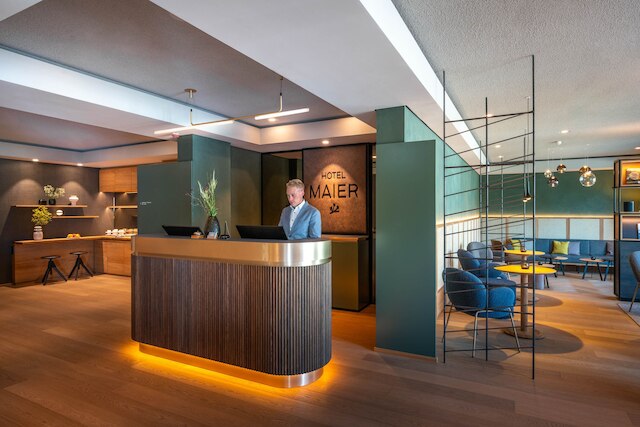 ホテル レストラン マイヤー