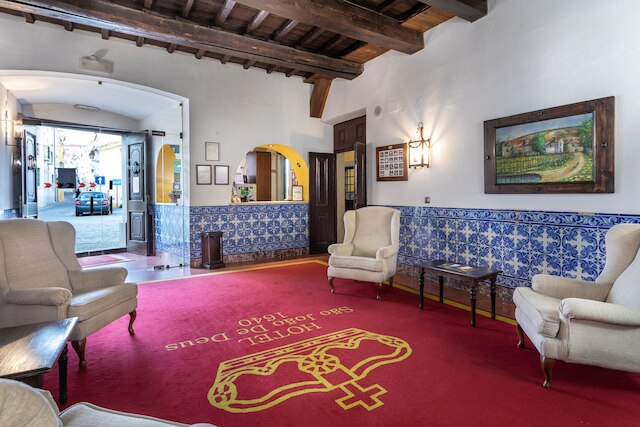 ホテル サン ジョアン デ デウス バイ リダン ホテルズ