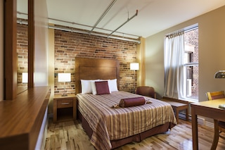 ホテル カルチェ デ ペクタル