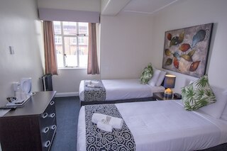 ホテル ウォータールー & バックパッカーズ