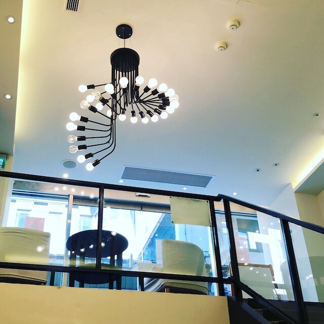 シングル イン高雄 - ホステル (單人房住宿空間高雄館)