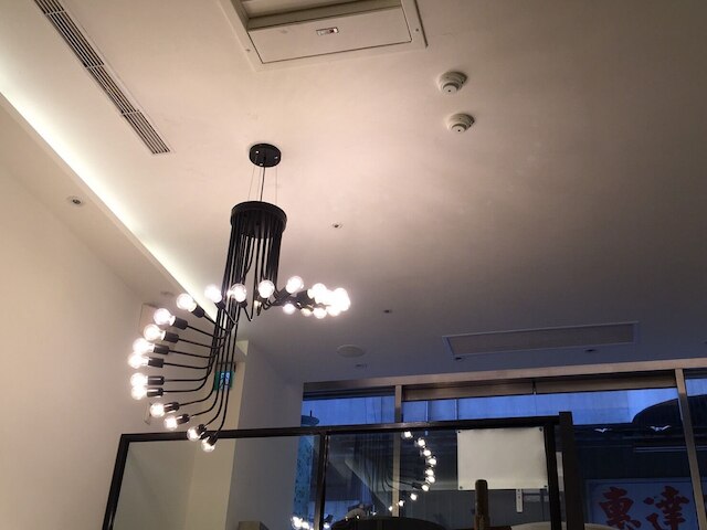 シングル イン高雄 - ホステル (單人房住宿空間高雄館)