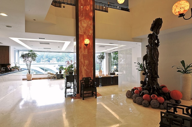 ビューティフル ホテル台北 (台北美麗春天大飯店)