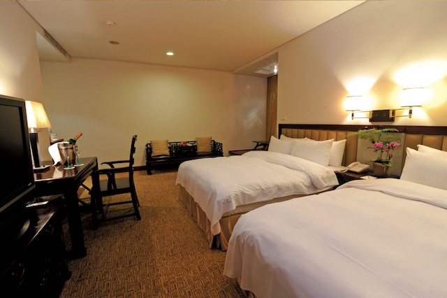 ビューティフル ホテル台北 (台北美麗春天大飯店)