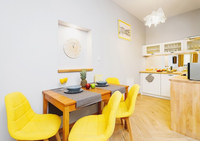 オティウム オールド タウン ナ グロブラッハ スクエア