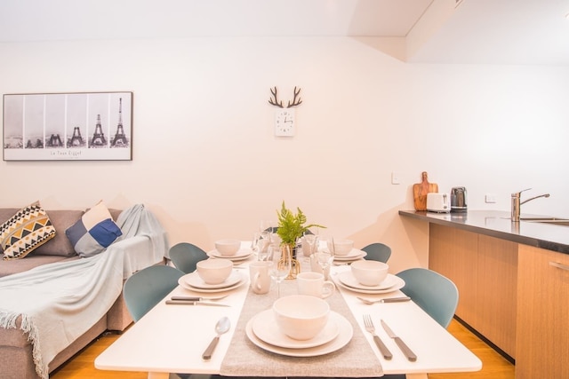 穏やかなライカート、ベッドルーム 2 室、バスルーム 2 室、アパートメント