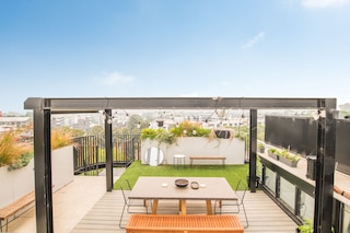 インナー シティ ペントハウス、プライベート ルーフトップ