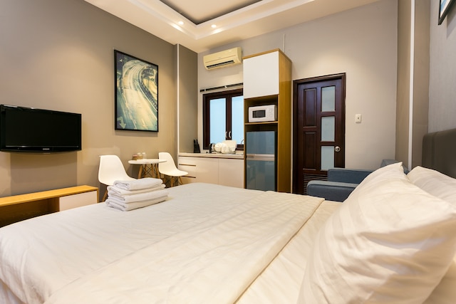 ザ アート - サンシャイン ベン タン