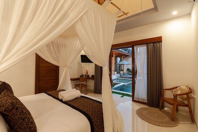 ヴィラ クブ ジョグロ