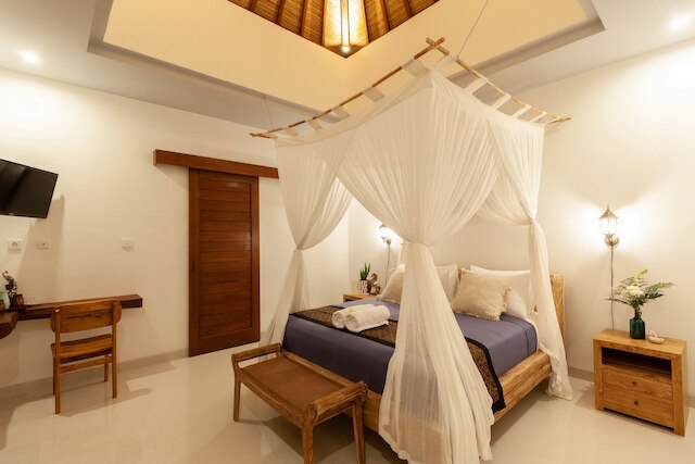 ヴィラ クブ ジョグロ