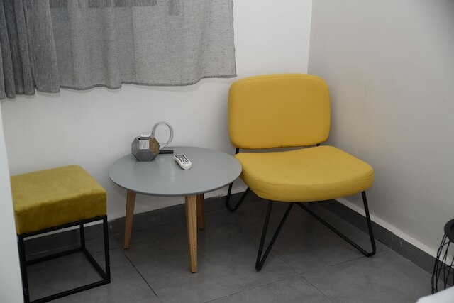 スタイリッシュ アパートメン ネクスト トゥ ボグラショフ