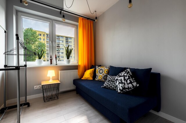 ワルシャワ コンシェルジ シルバー アパートメント