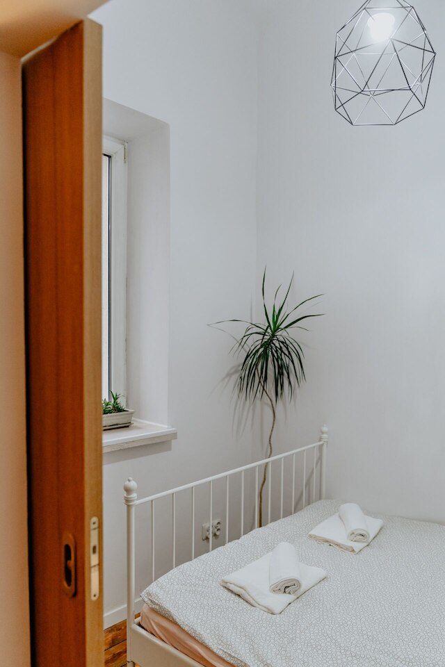 ワルシャワ コンシェルジ ロフト チミエルナ