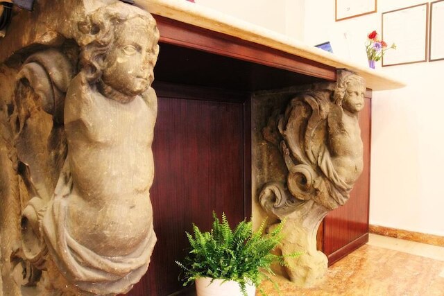 ホテル ルナ ロッサ