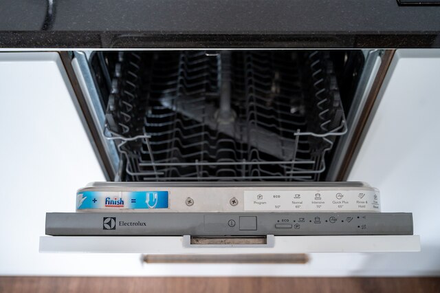 P&O アパートメンツ オキシジェン ブロニア 6