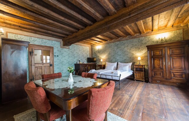 ペンション アルト ストラニンガー