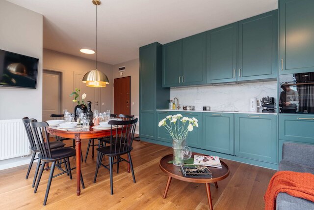 メロー アパートメント - ロフトアフェア