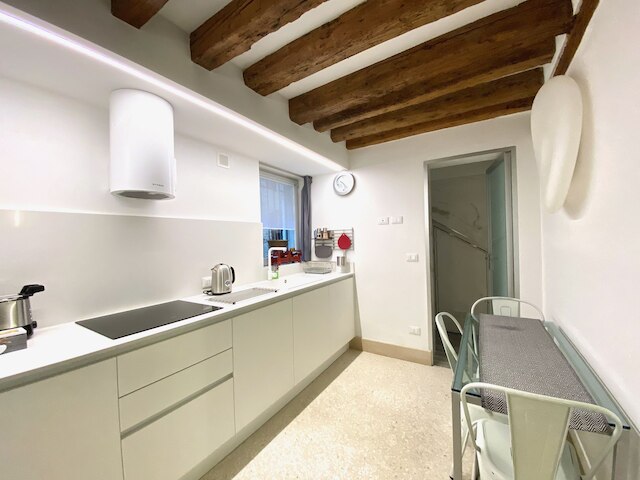 ベニス ブティック ハウス