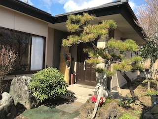 Spacious Traditional House