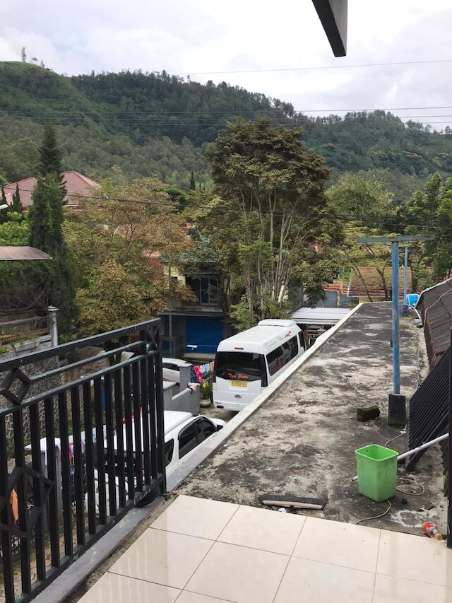 ヴィラ3プトリ27