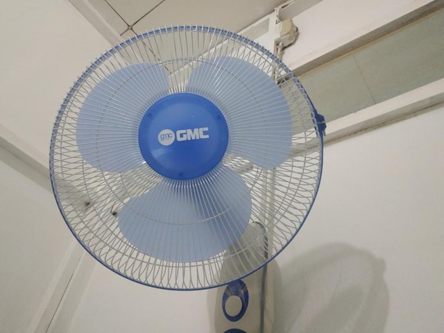 TR ホームステイ