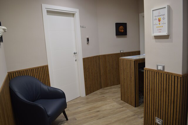 ファマル アパートメンツ