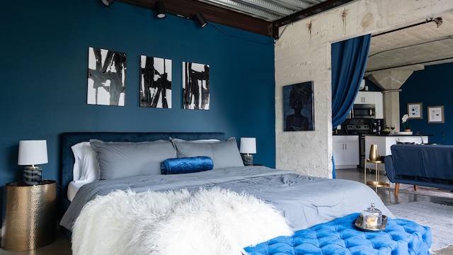 ザ コスモ ロフツ