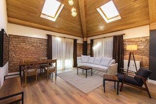 レイヴン スイーツ オールド シティ イスタンブール