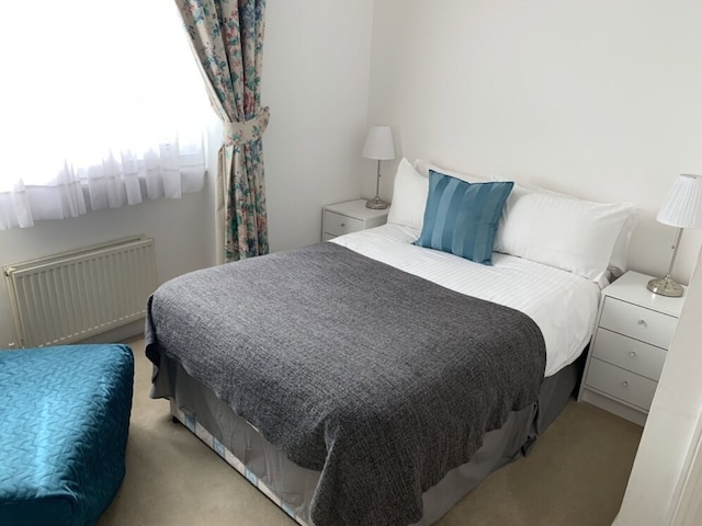 ステイイン - クイーンズウェイ