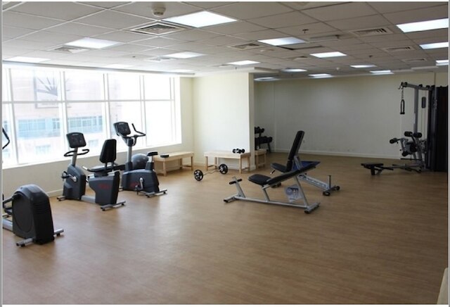 ビューティフル スタジオ ウォーキング ディスタンス トゥ ドバイ モール