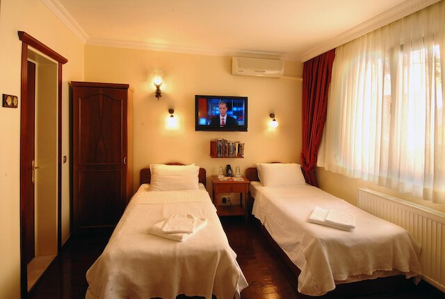 セブニム ホテル