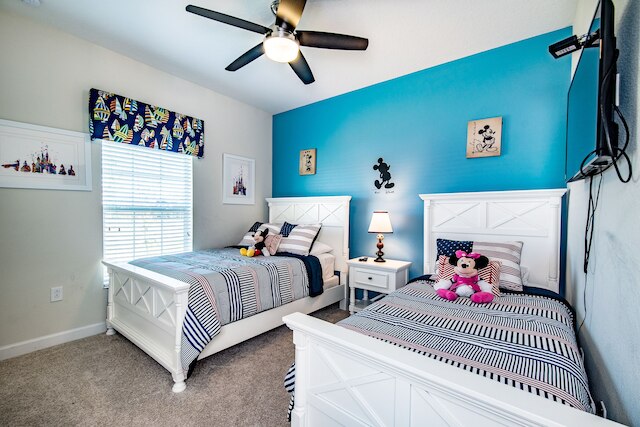 ディズニー エリア 5 ベッドルーム プライベート プール ストーリー レイク