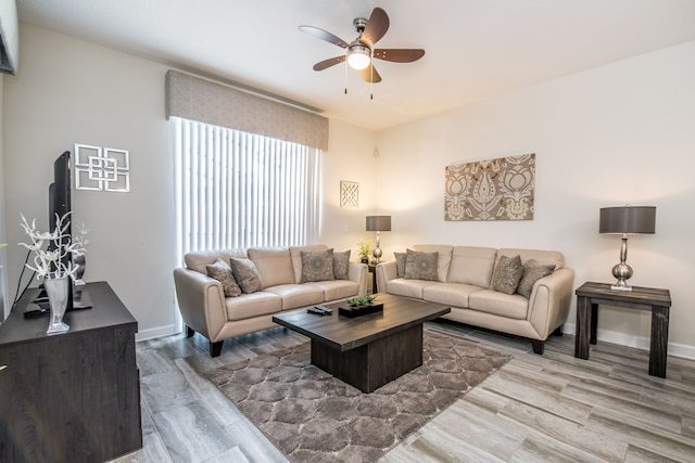 ビューティフル 4 ベッドルーム 3 バス タウンホーム