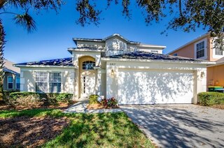 4 ベッドルーム ホーム ウィズ プール テーブル