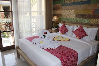 メラク ビレッジ