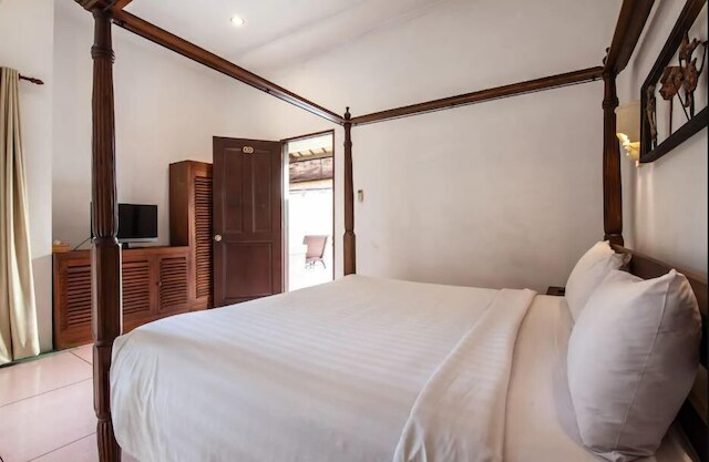 PB -  ッドR - V5 & V1 ーッBR プライベート プール ヴィラ ウォーク トゥ スミニャック ビーチ