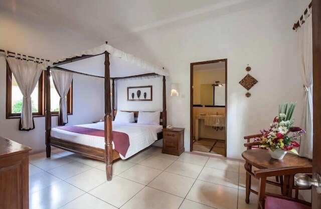 PB - 6BR- V1 & V3 6ッBR プライベート プール ヴィラ ウォーク トゥ スミニャック ビーチ