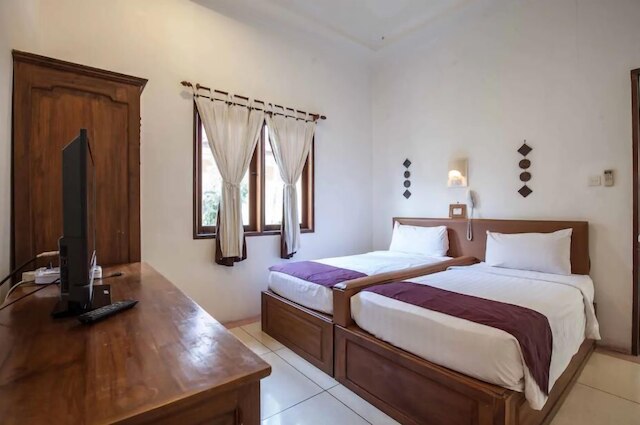 PB - ベッドR - V1 & V2 ベッBR プライベート プール ヴィラ ウォーク トゥ スミニャック ビーチ