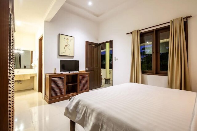 PB - ヴィラ 5 - ベッドルーム  4 BR プライベート プール ヴィラ ウォーク トゥ スミニャック ビーチ