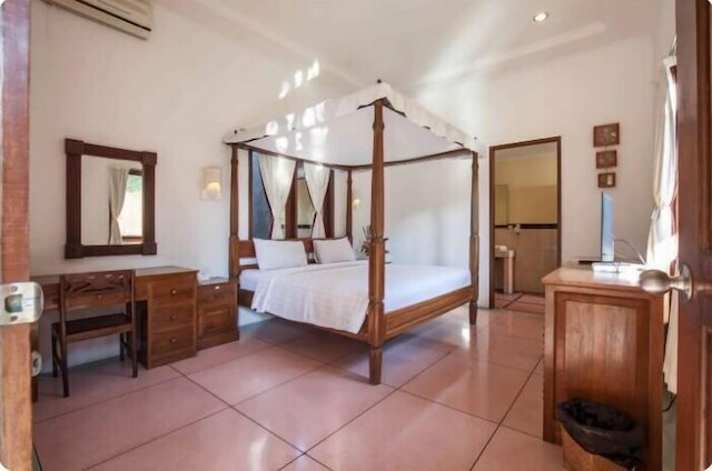 PB - ヴィラ 4 - 2 ベッドR  2 ッBR プライベート プール ヴィラ ウォーク トゥ スミニャック ビーチ