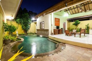 PB - 10ッドR  10 ドR プライベート プール ヴィラ ウォーク トゥ スミニャック ビーチ