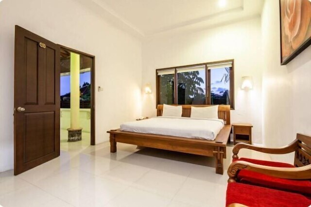 PB - 10ッドR  10 ドR プライベート プール ヴィラ ウォーク トゥ スミニャック ビーチ