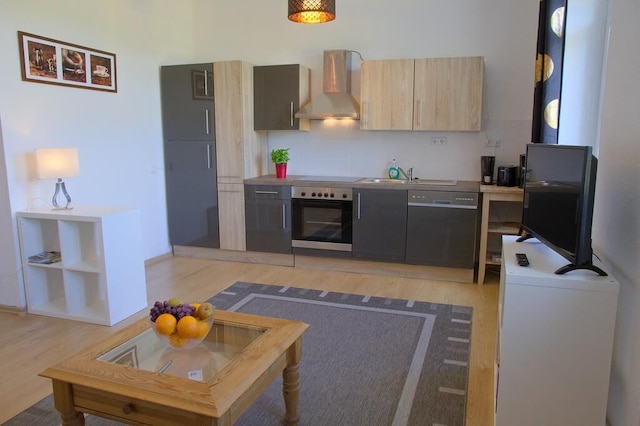 ドレスデナー タグ ヘレーネ