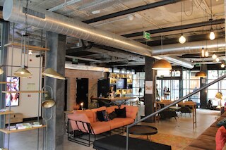 ザ セントラル ハウス マドリード ラヴァピエス - ホステル