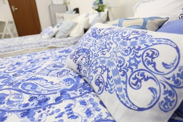 Red Door House Osaka