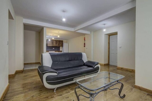 グリーン アパートメンツ