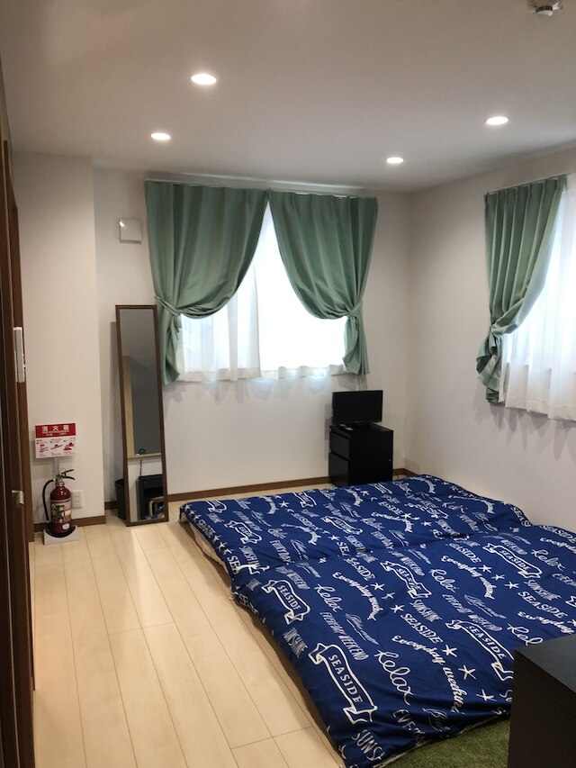 金澤八旅　金色　